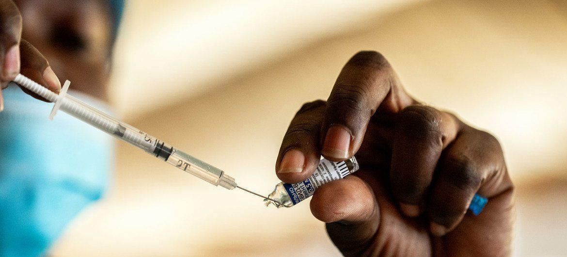 L'OMS APPROUVE LE PREMIER VACCIN CONTRE LE MPOX POUR UNE UTILISATION MONDIALE