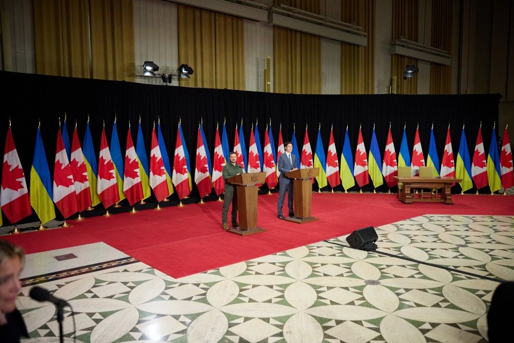 LE PRÉSIDENT DE LA CHAMBRE DES COMMUNES DU CANADA FAIT MARCHE ARRIÈRE APRÈS L'HOMMAGE RENDU À UN NAZI UKRAINIEN