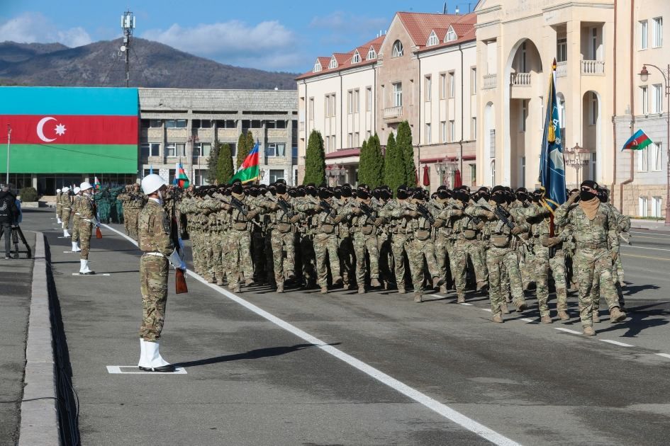 LE KARABAKH PROSPÈRE, MAIS L'ACCORD DE PAIX ENTRE L'AZERBAÏDJAN ET L'ARMÉNIE N'EST TOUJOURS PAS CONCLU