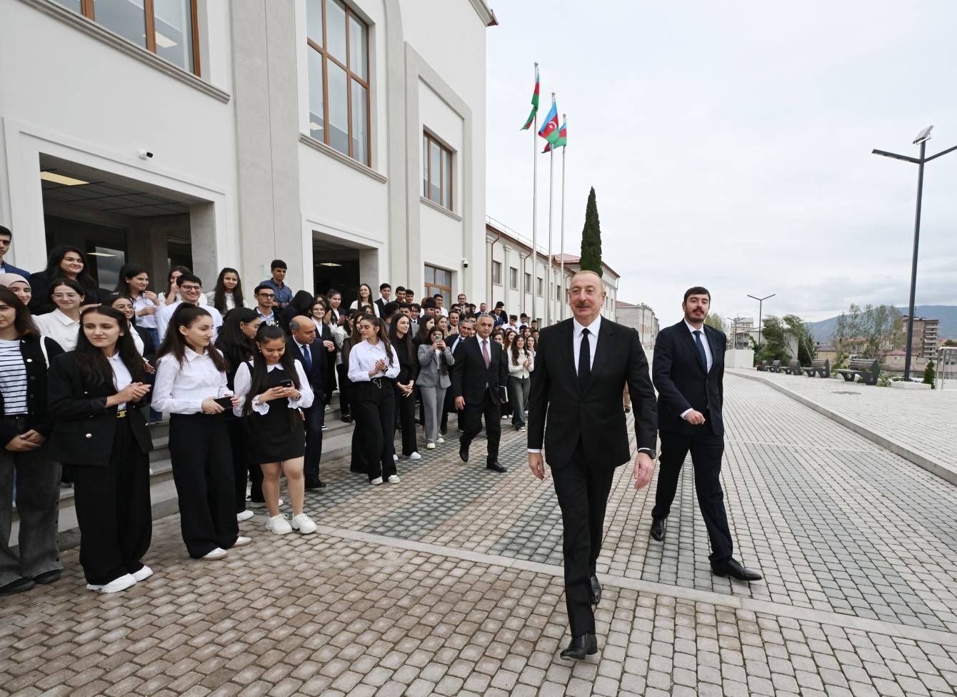 L'AZERBAÏDJAN MARQUE LA JOURNÉE DE LA SOUVERAINETÉ À L'OCCASION DU PREMIER ANNIVERSAIRE DE SON OPÉRATION AU KARABAKH