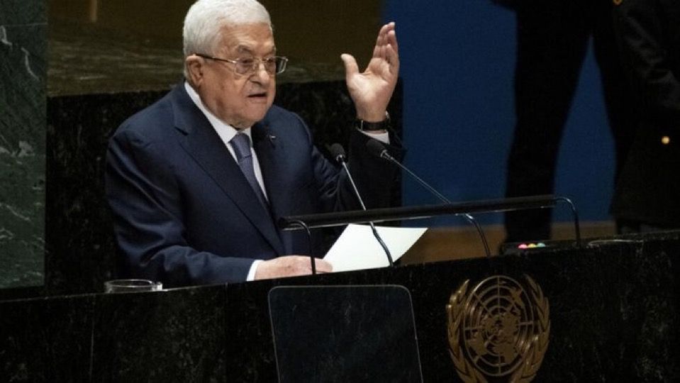 LE PRÉSIDENT PALESTINIEN ABBAS EXHORTE L'ONU À SUSPENDRE L'ADHÉSION D'ISRAËL