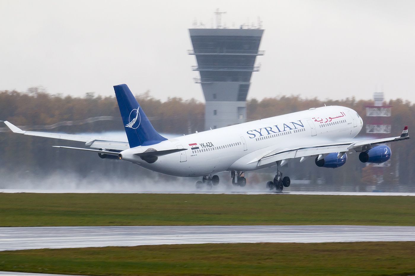 SYRIE : L'AÉROPORT DE DAMAS ROUVRE AVEC LE PREMIER VOL À DESTINATION D'ALEP