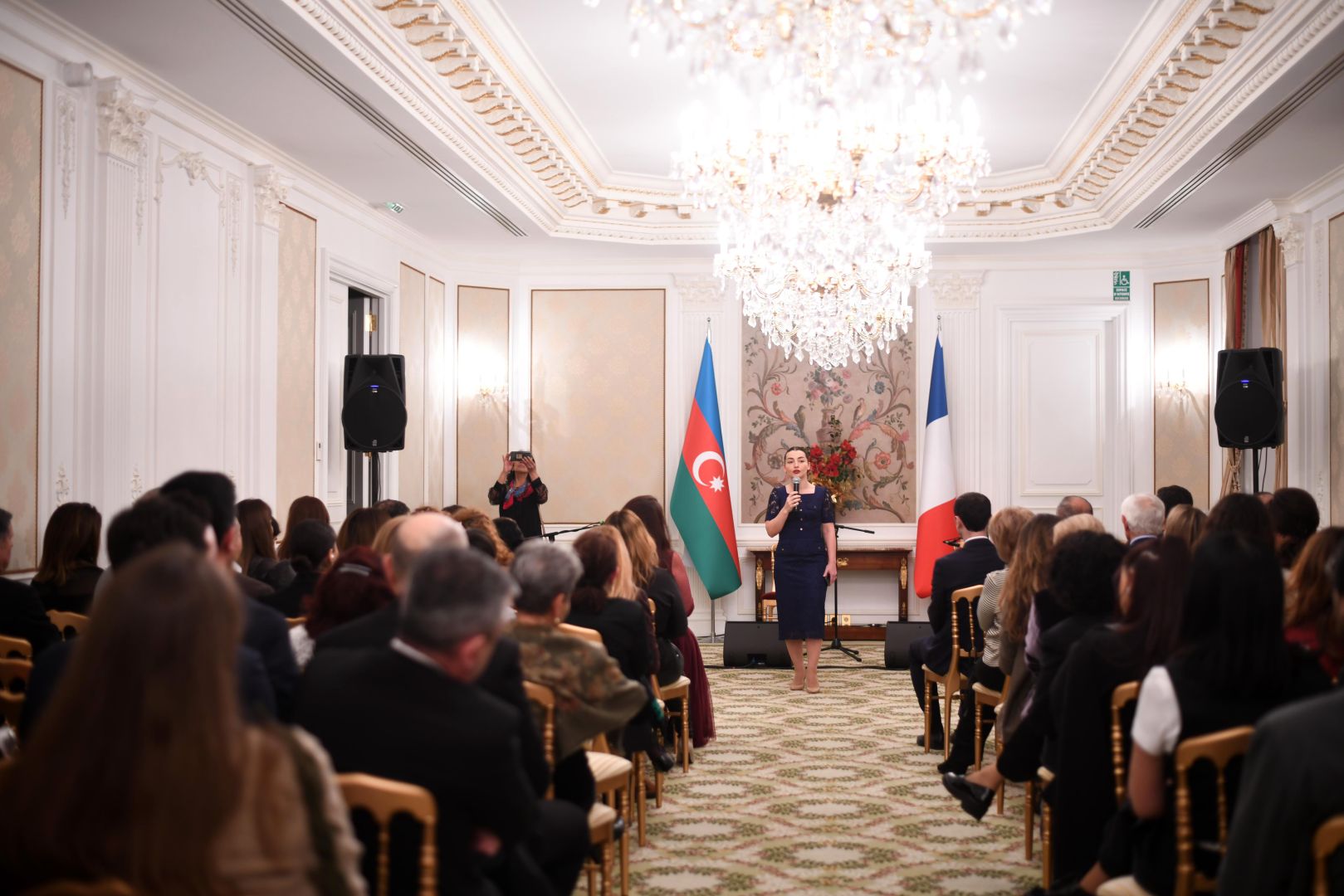 LA JOURNÉE DE SOLIDARITÉ DES AZERBAÏDJANAIS DU MONDE CÉLÉBRÉE À PARIS