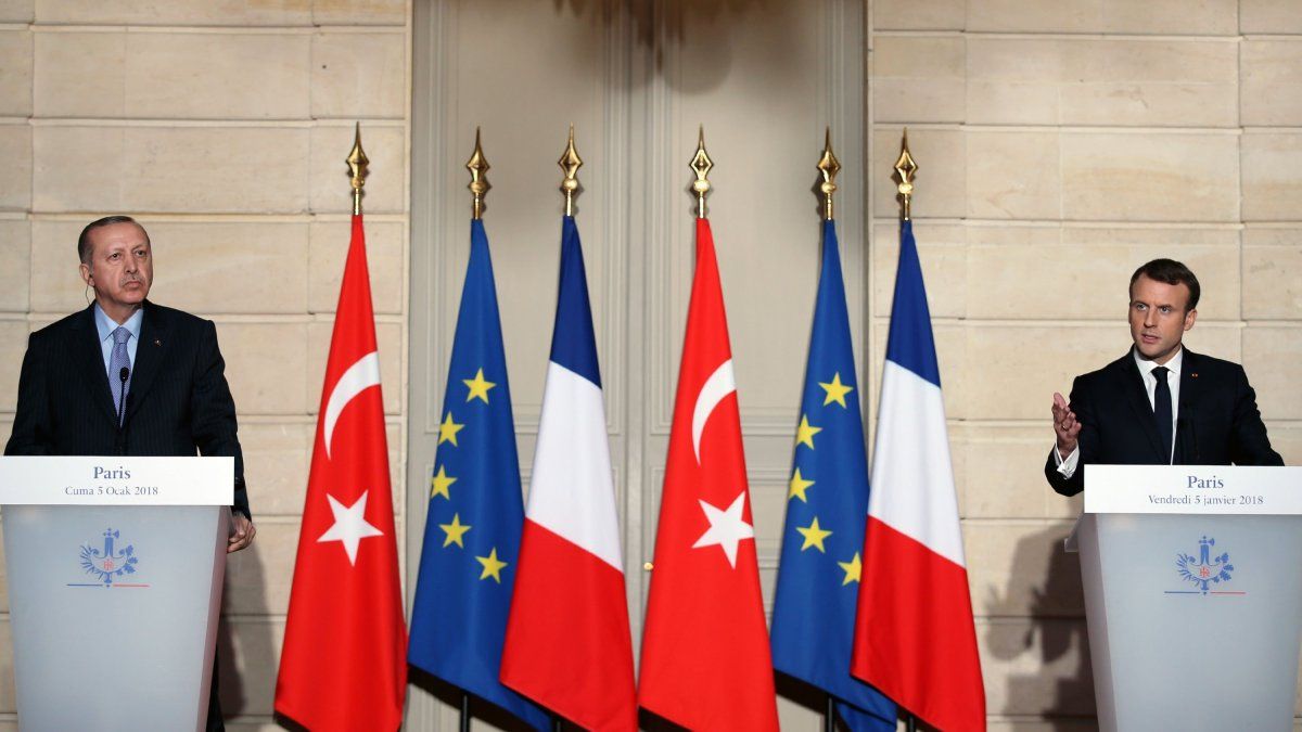 LA TURQUIE SALUE LA DÉCISION DE L'UE DE SUSPENDRE LES SANCTIONS CONTRE LA SYRIE