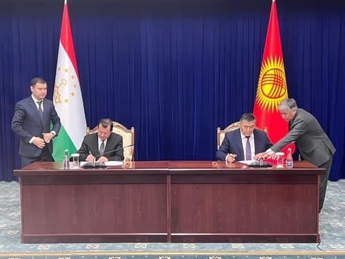 LE KIRGHIZSTAN ET LE TADJIKISTAN SIGNENT LE PROTOCOLE FINAL SUR LA DÉLIMITATION DE LEUR FRONTIÈRE